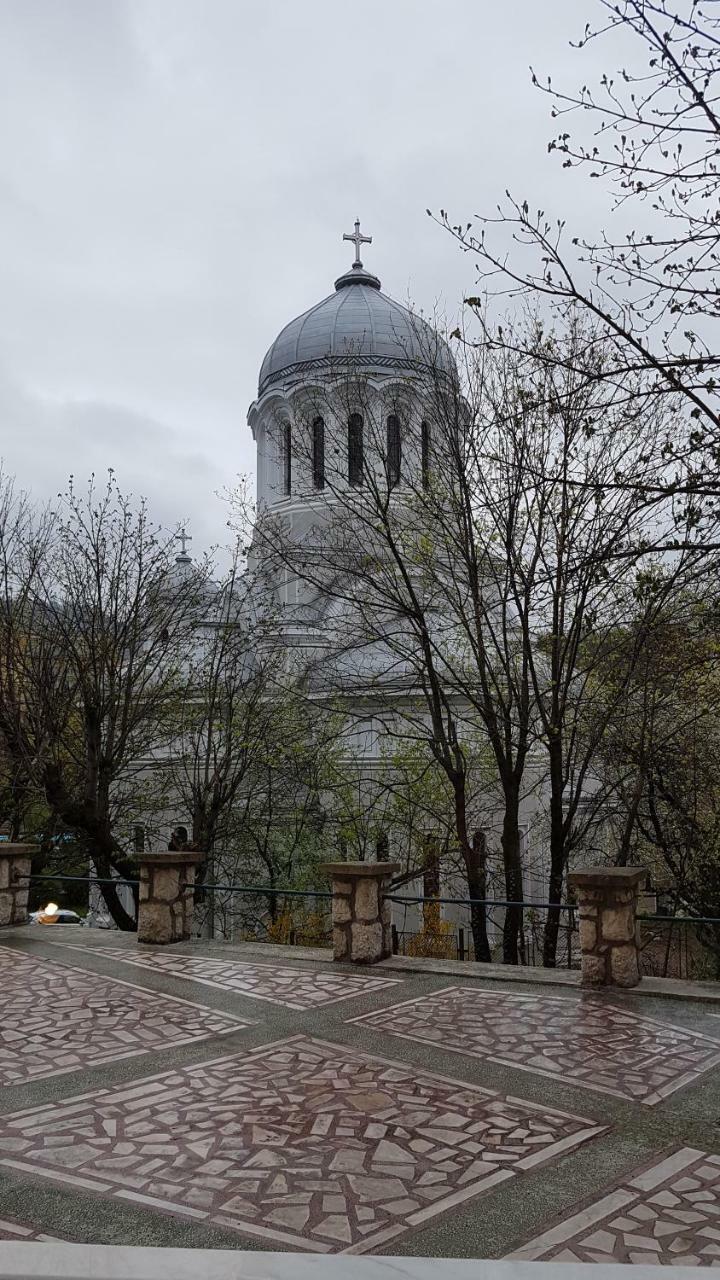 Central Park Apartments Брашов Экстерьер фото